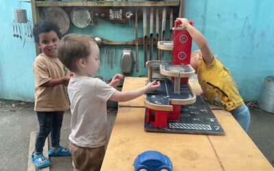 Filton Avenue Acorns Room Settles Back with Autumn Activities